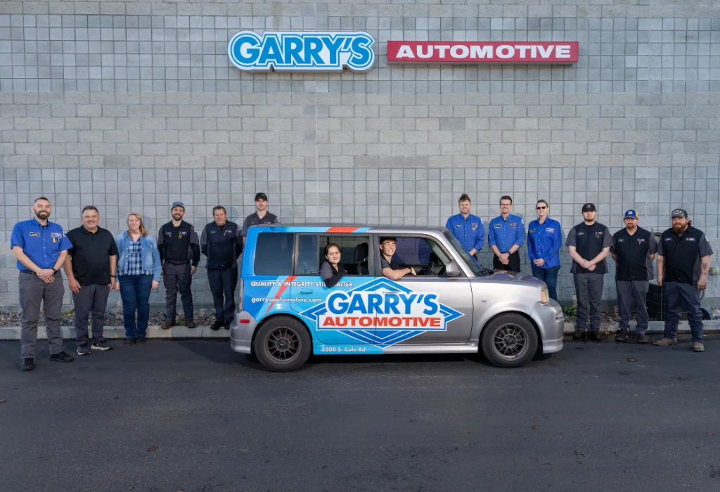 Garry's Automotive Team Garry's Automotive Team