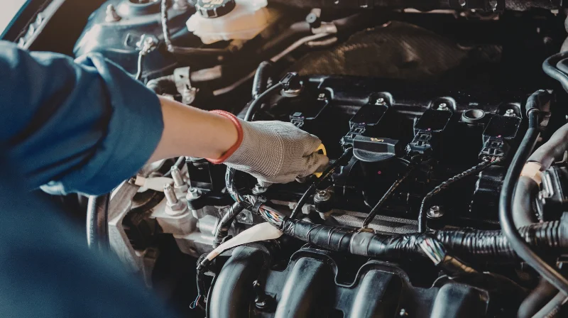 engine-maintenance-check